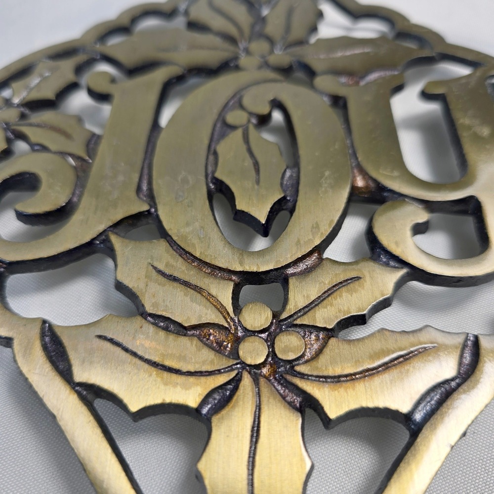 1970s VTG AVON Holly & Joy Cast‎ Iron Trivet Wall Hanging Christmas Decor Brass - Picture 4 of 7
